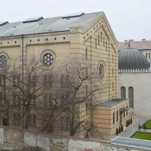 Konukevi Synagogue View Guest House